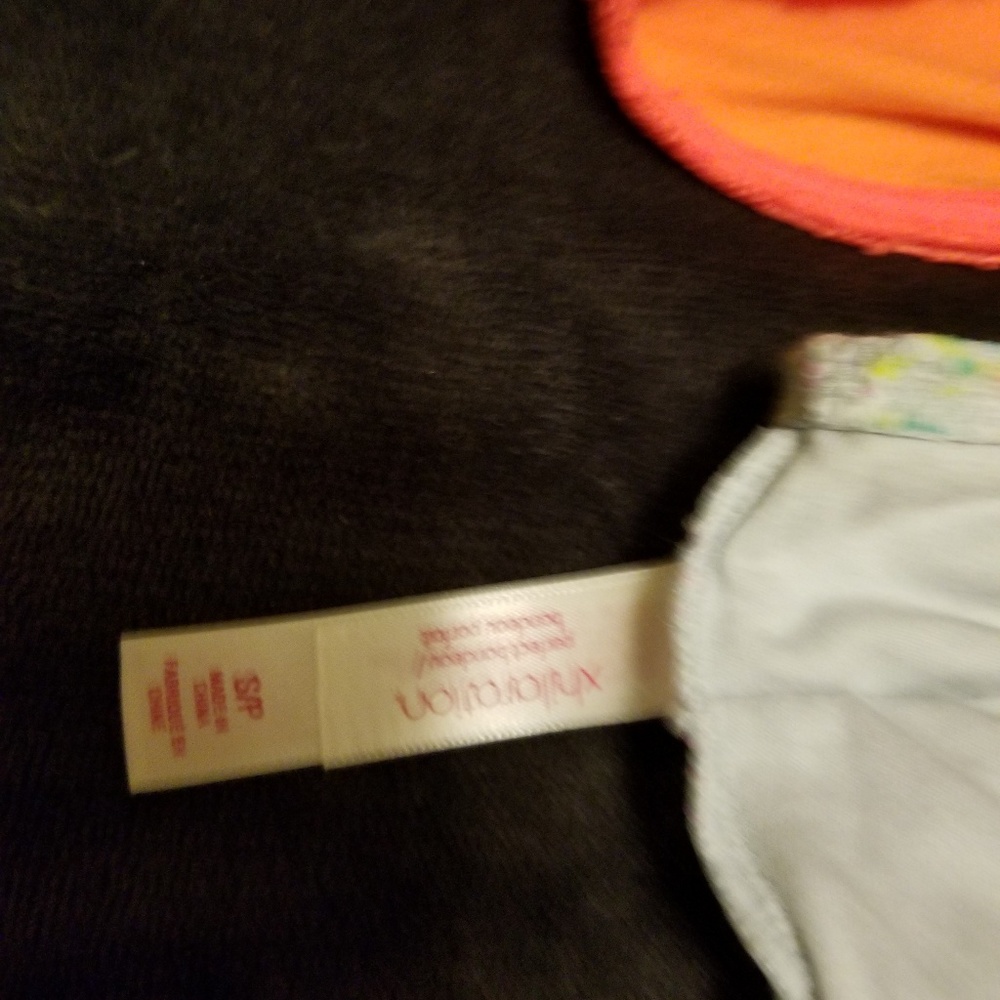 Bralettes size Small - Picture 3 of 4